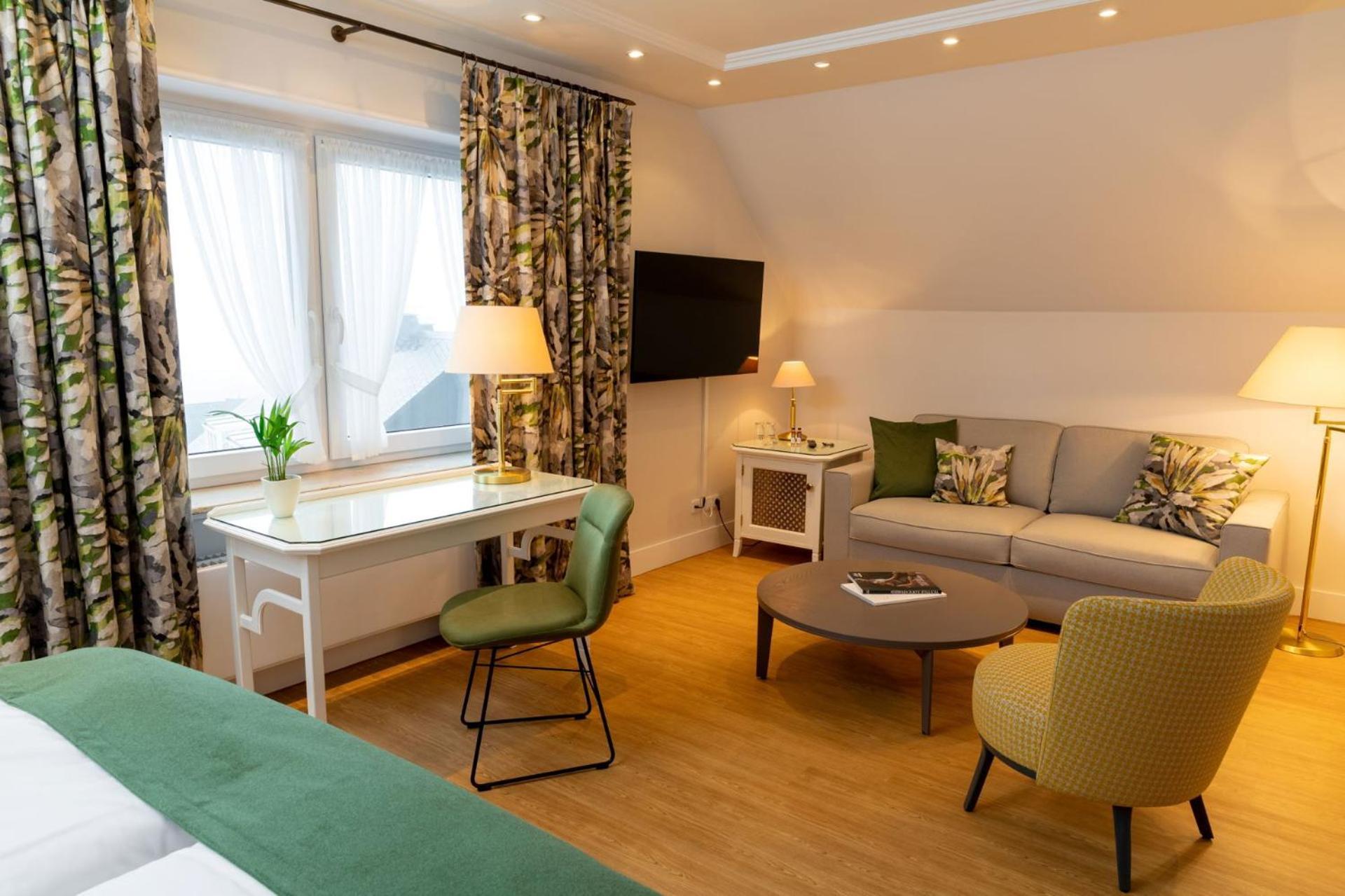 Romantik Berghotel Astenkrone Winterberg Bagian luar foto
