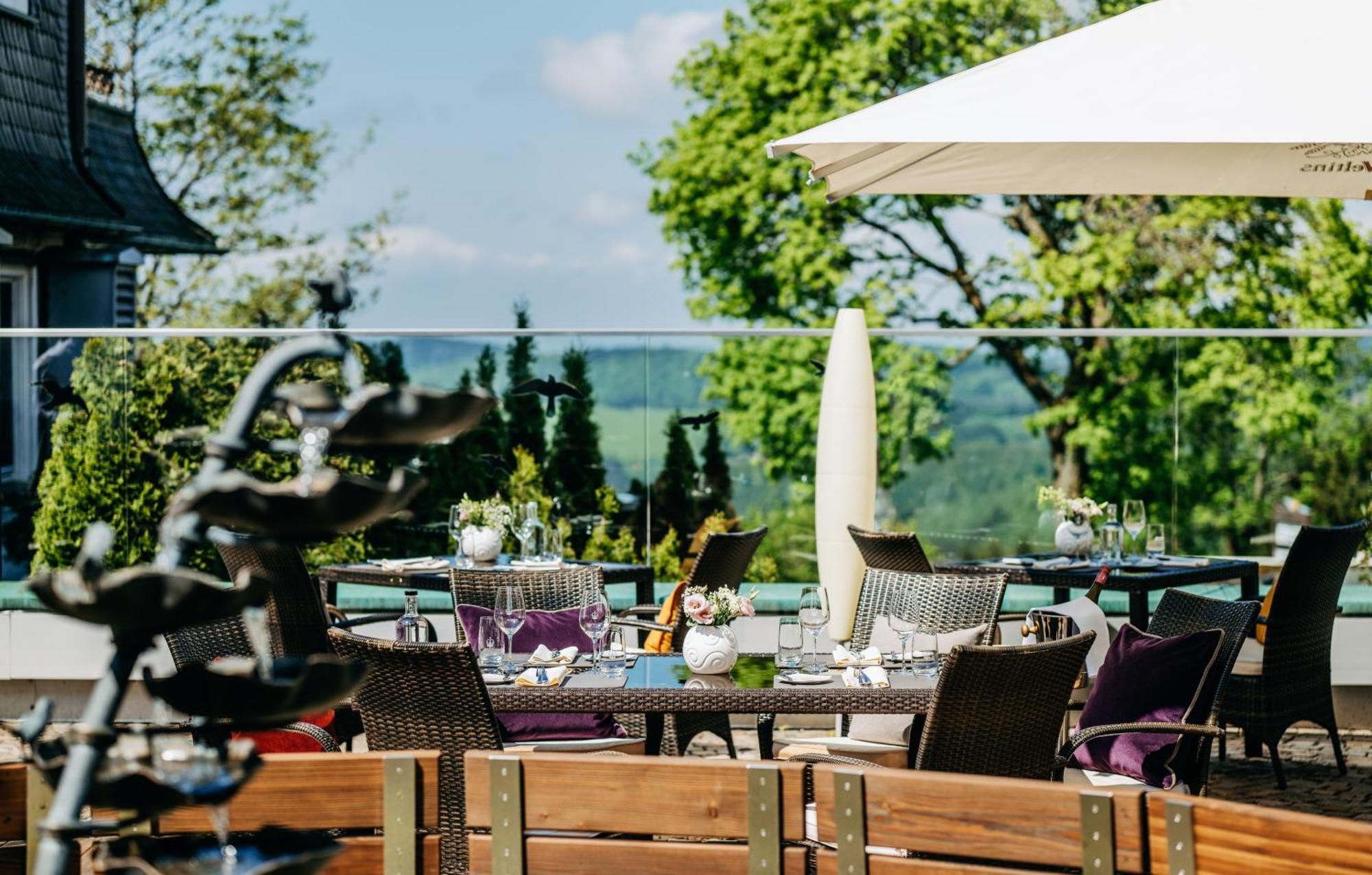 Romantik Berghotel Astenkrone Winterberg Bagian luar foto