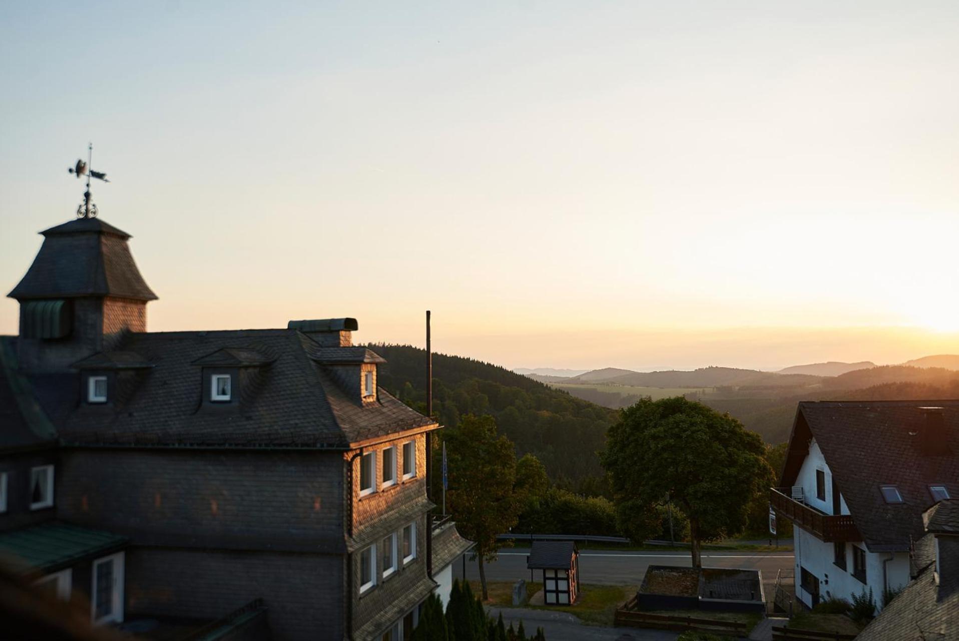 Romantik Berghotel Astenkrone Winterberg Bagian luar foto